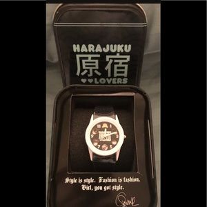 NWOT  Harajuku Lovers watch